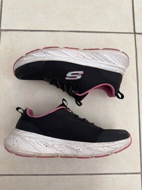 Skechers Black and Pink Women's Slip-On Lace-Up Sneakers